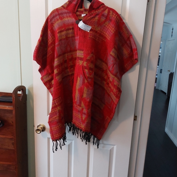 NWT Poncho - Picture 2 of 3